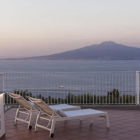 La Terrazza Sul Golfo סורנטו